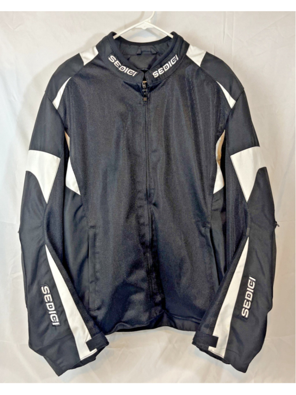 Sedici Mens Mesh Motorcycle Jacket 2XL Black White CE Armor Vented Riding EUC